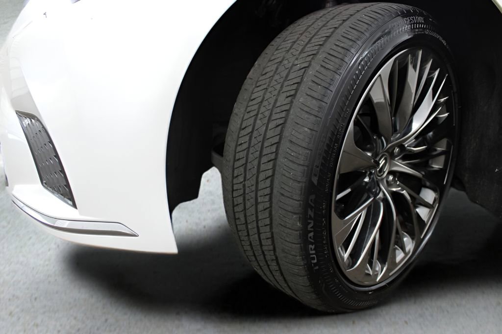 Used 2023 Lexus LS 500 w/ Interior Upgrade Package image 44