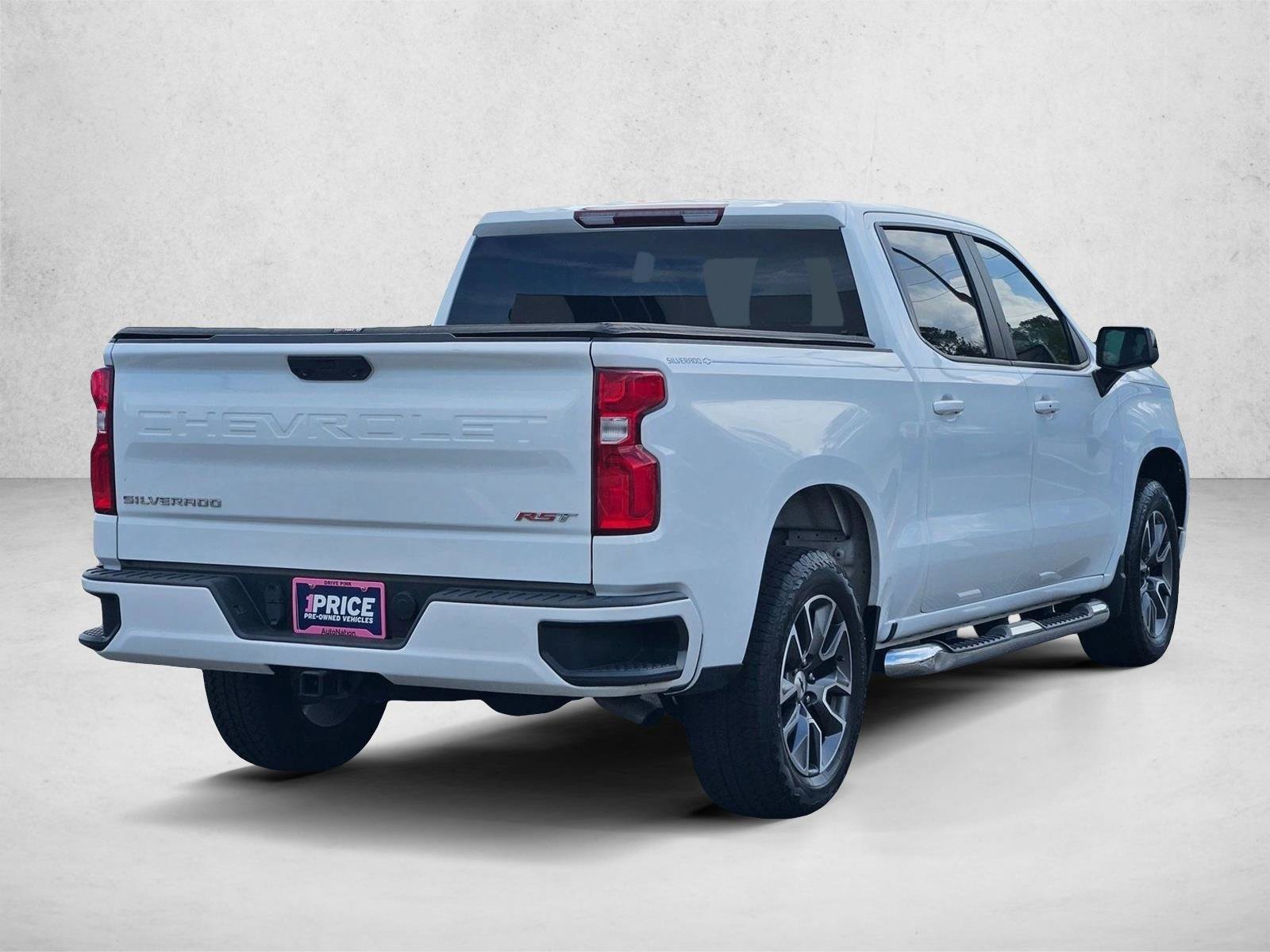 Used 2022 Chevrolet Silverado 1500 RST RWD image 5