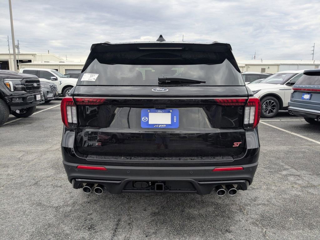 New 2026 Ford Explorer ST w/ Sun And Sound Package image 5