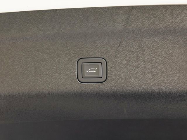 Used 2026 Cadillac Escalade ESV Sport w/ Touring Package image 64