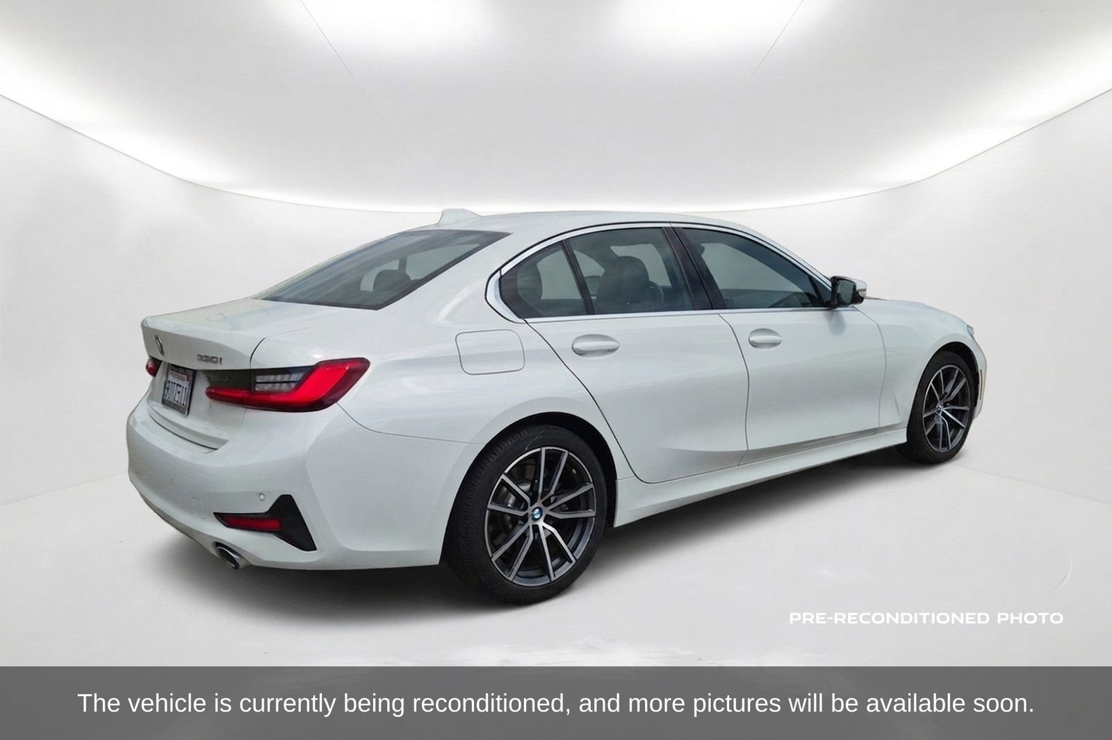 Used 2019 BMW 330i Sedan w/ Convenience Package RWD image 6