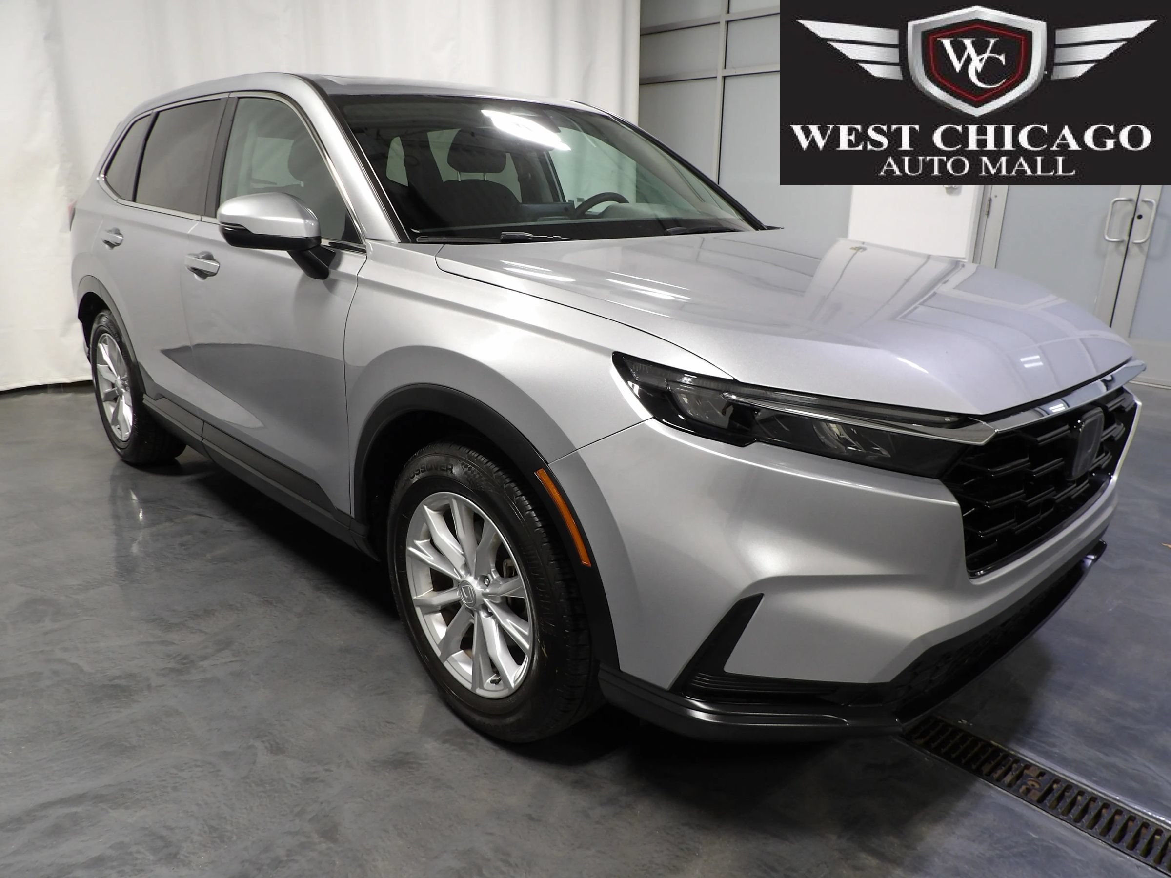 Used 2025 Honda CR-V EX image 1