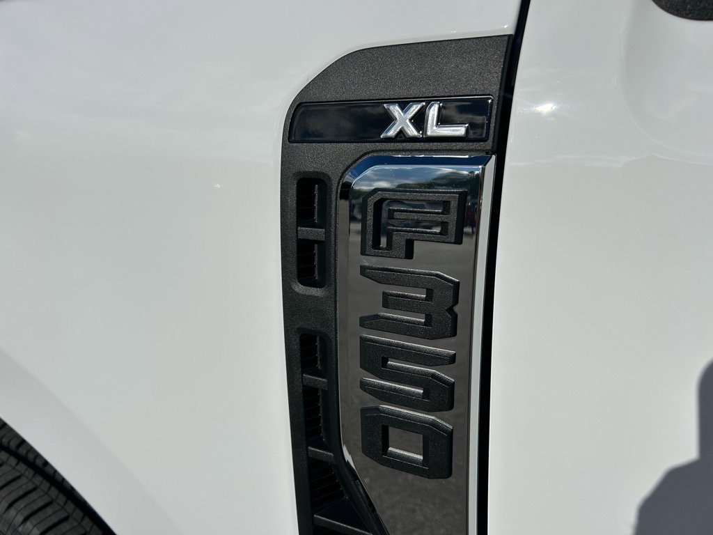 Used 2024 Ford F350 XL w/ XL Driver Assist Package image 11