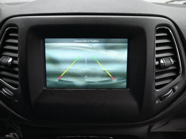 Used 2019 Jeep Compass Sport w/ Cold Weather Group image 18