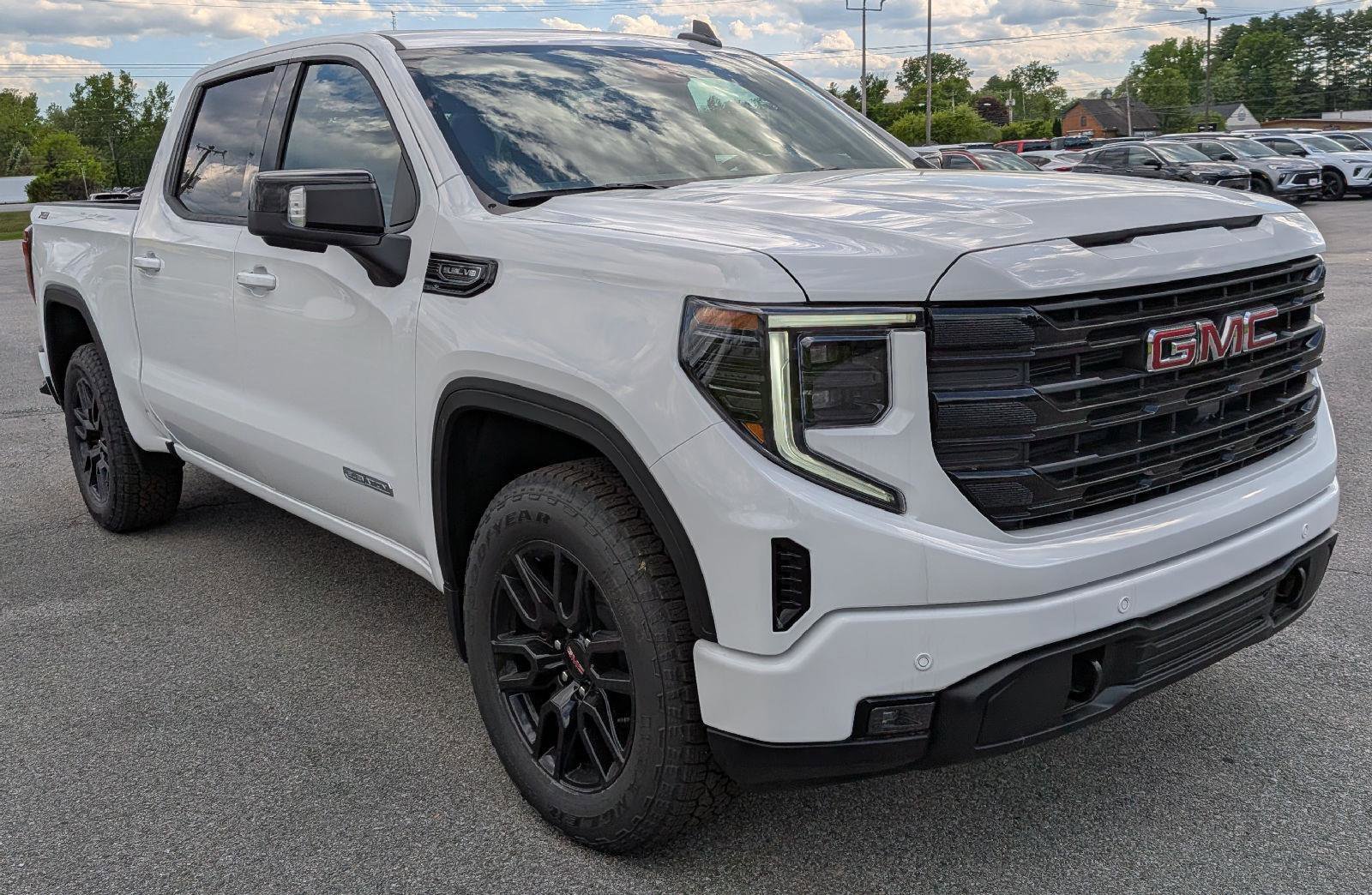 New 2026 GMC Sierra 1500 Elevation w/ Elevation Premium Package AWD/4WD image 3