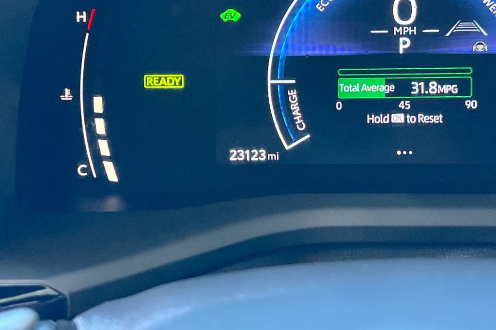 Certified 2026 Toyota Camry SE FWD image 28