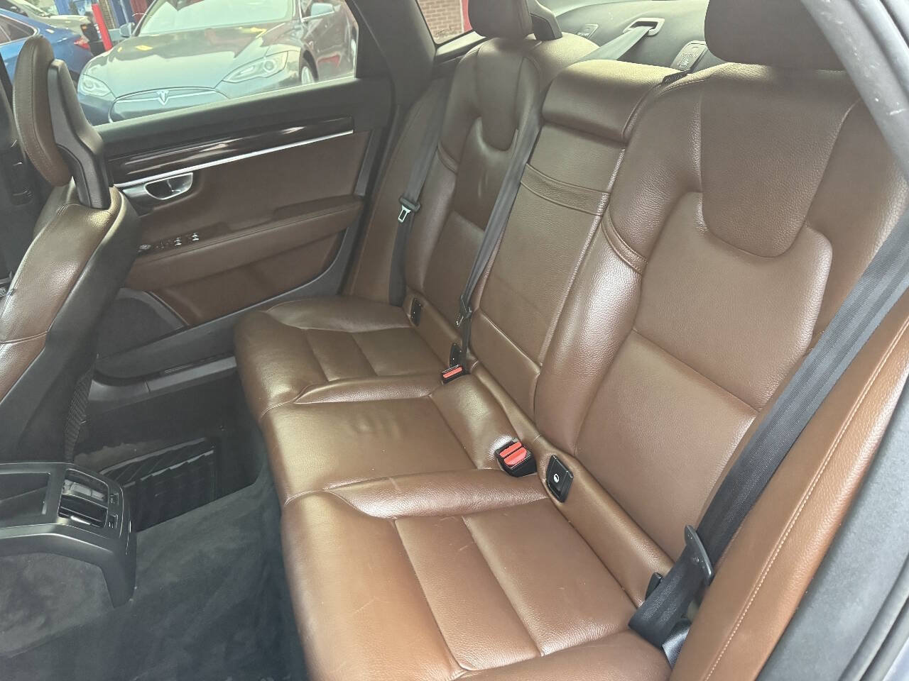 Used 2019 Volvo S90 T6 Momentum AWD/4WD image 21