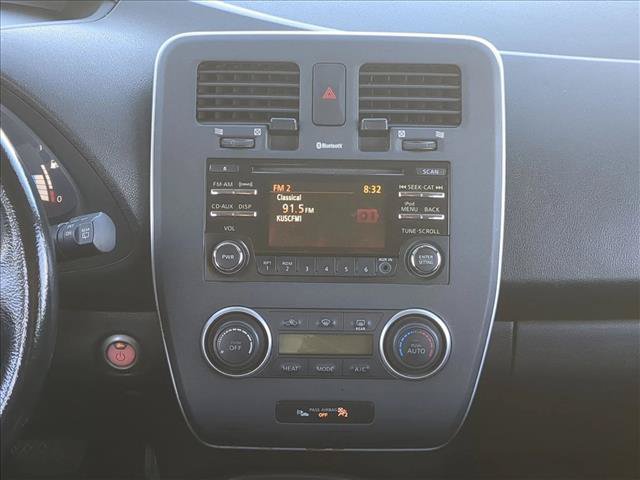 Used 2013 Nissan Leaf S w/ Charger Pkg FWD image 5