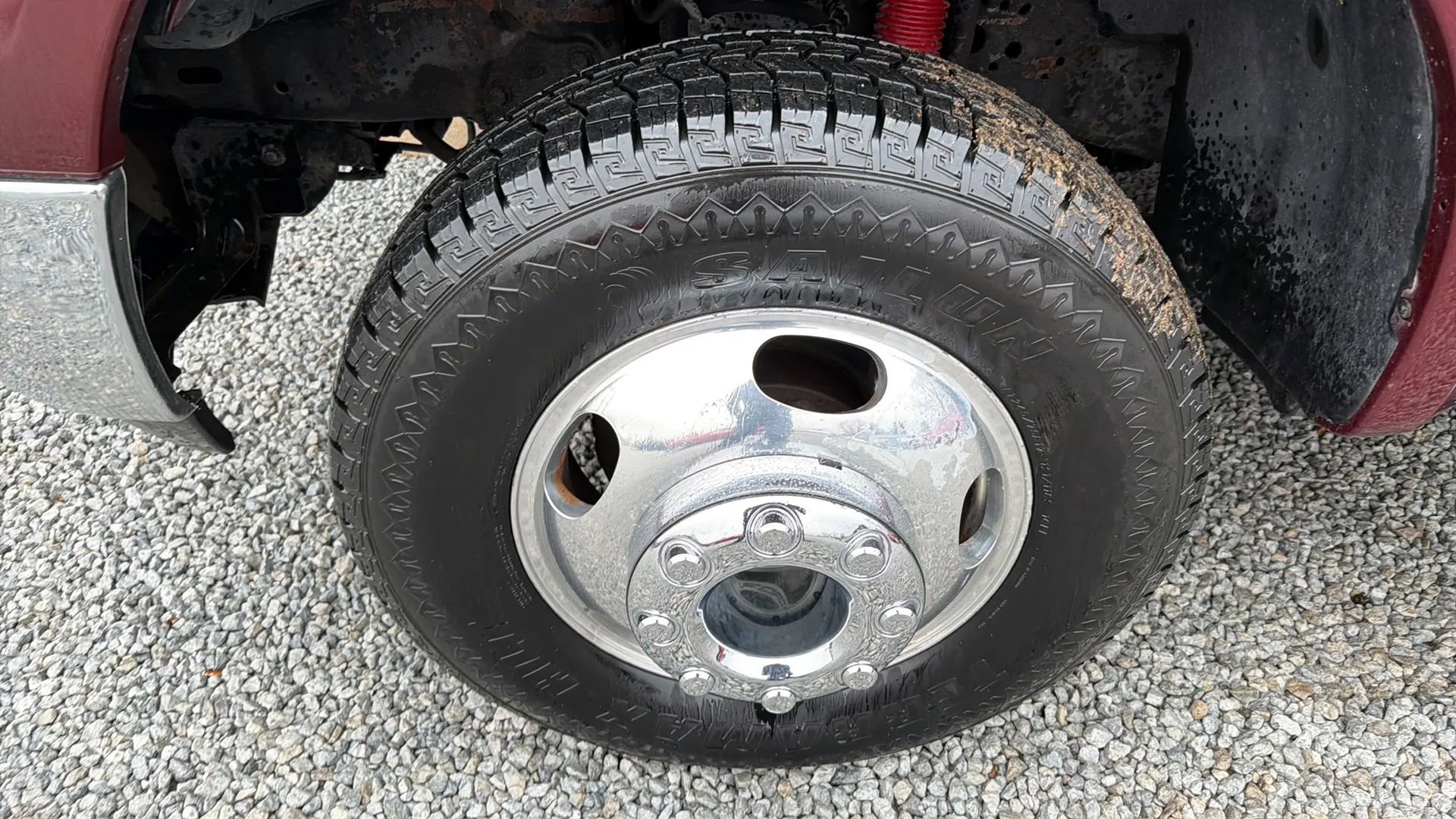 Used 2005 Ford F350 Lariat image 11