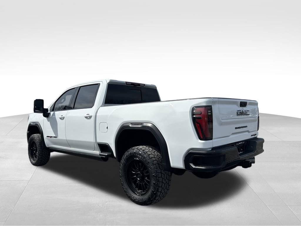 Used 2024 GMC Sierra 2500 AT4X w/ Snow Plow Prep/Camper Package image 17