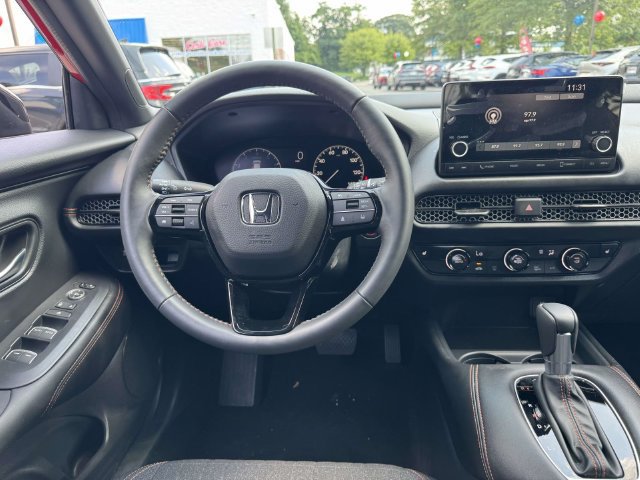 Used 2025 Honda HR-V Sport image 18