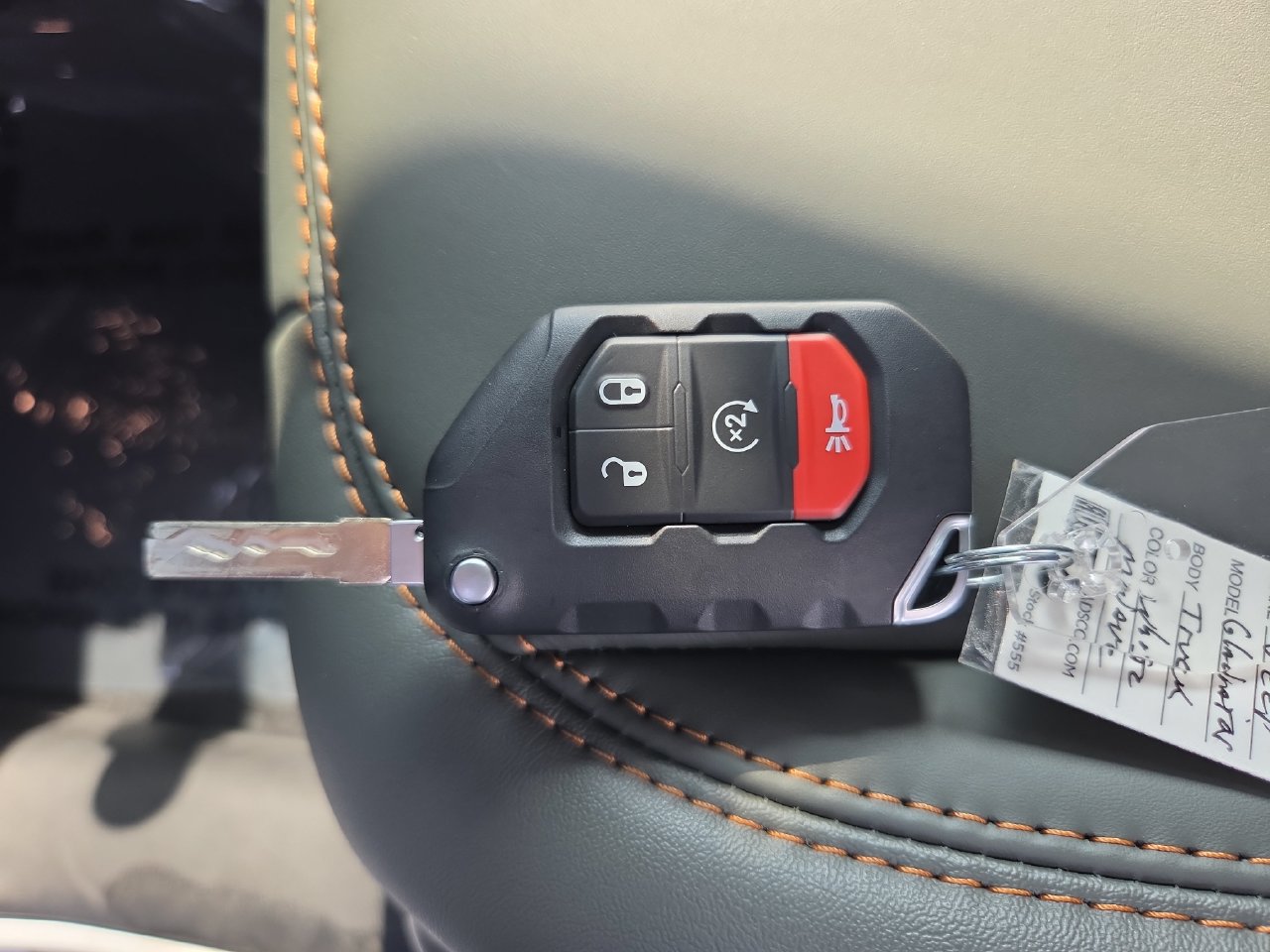 New 2026 Jeep Gladiator Mojave AWD/4WD image 33