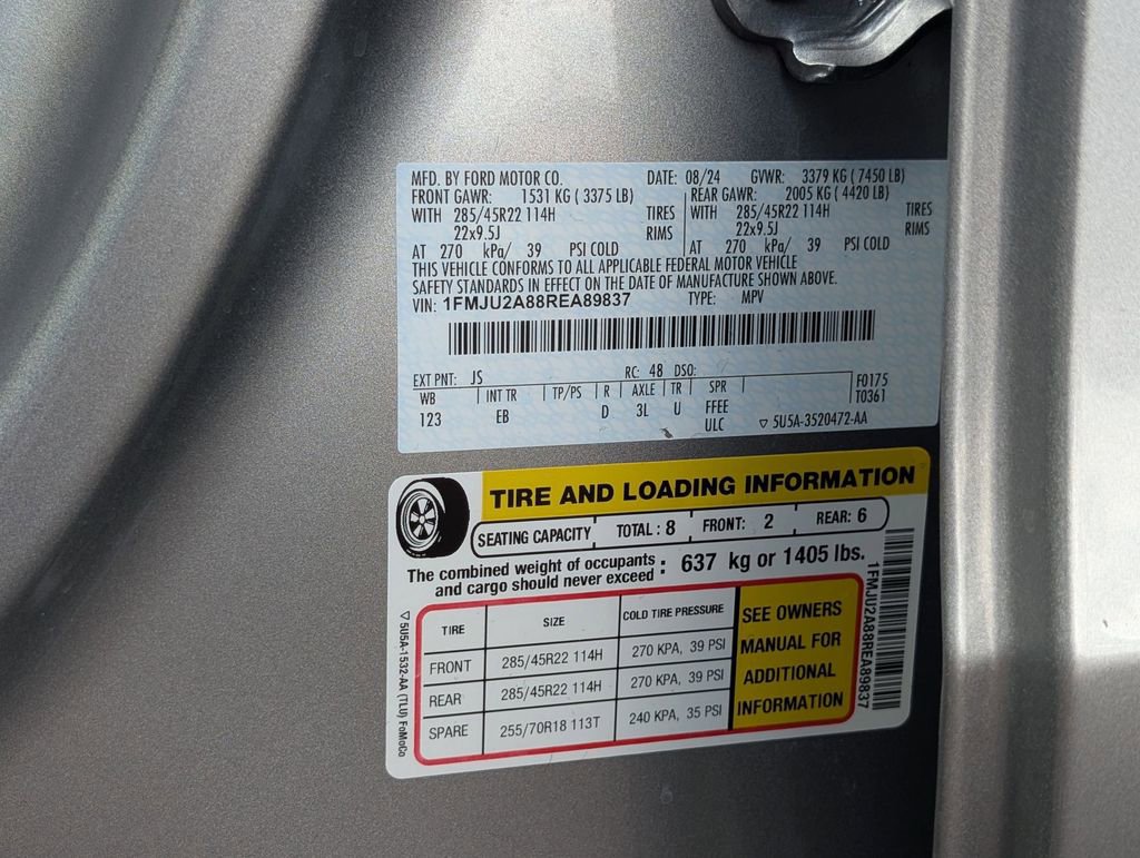 Used 2024 Ford Expedition Limited image 27