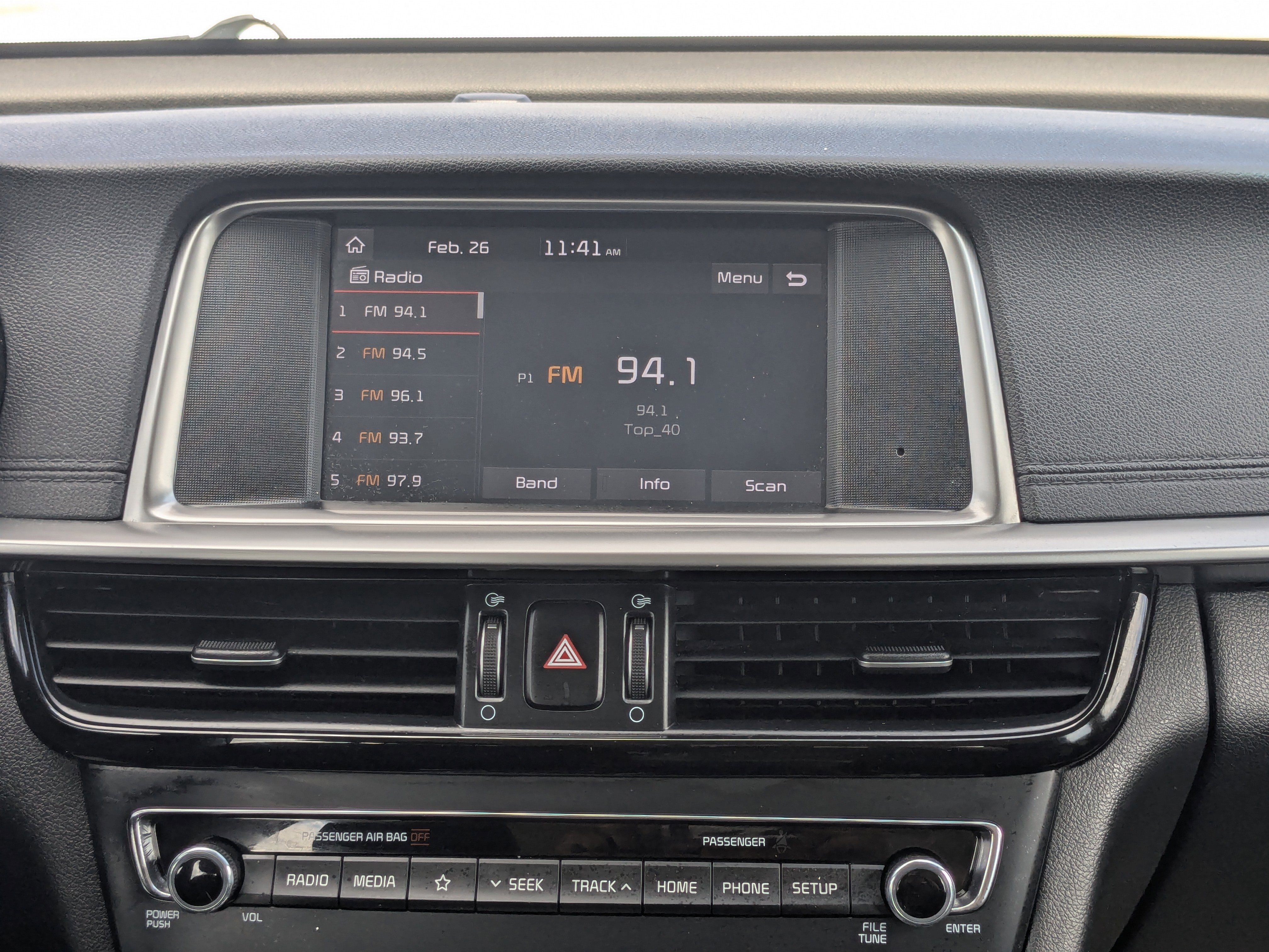 Used 2019 Kia Optima LX image 17