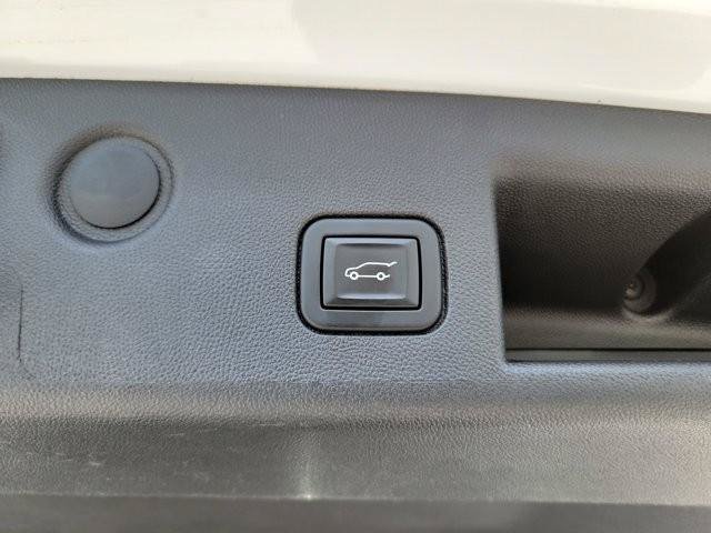 Used 2022 Chevrolet Equinox RS AWD/4WD image 13