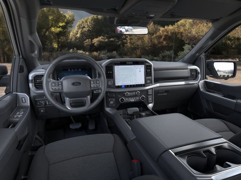 New 2025 Ford F150 XLT w/ Equipment Group 302A MID image 9