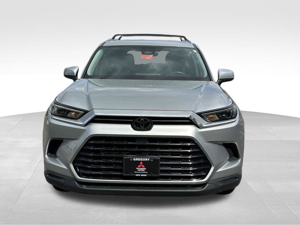 Used 2024 Toyota Grand Highlander AWD image 4