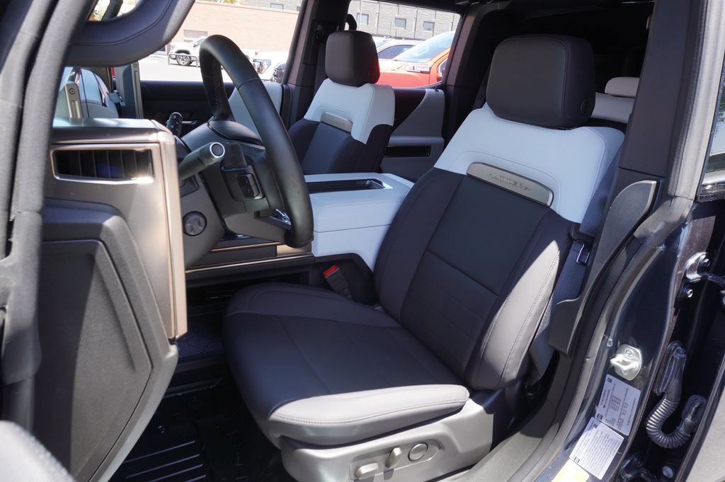 Certified 2025 GMC Hummer EV 3X AWD/4WD image 13