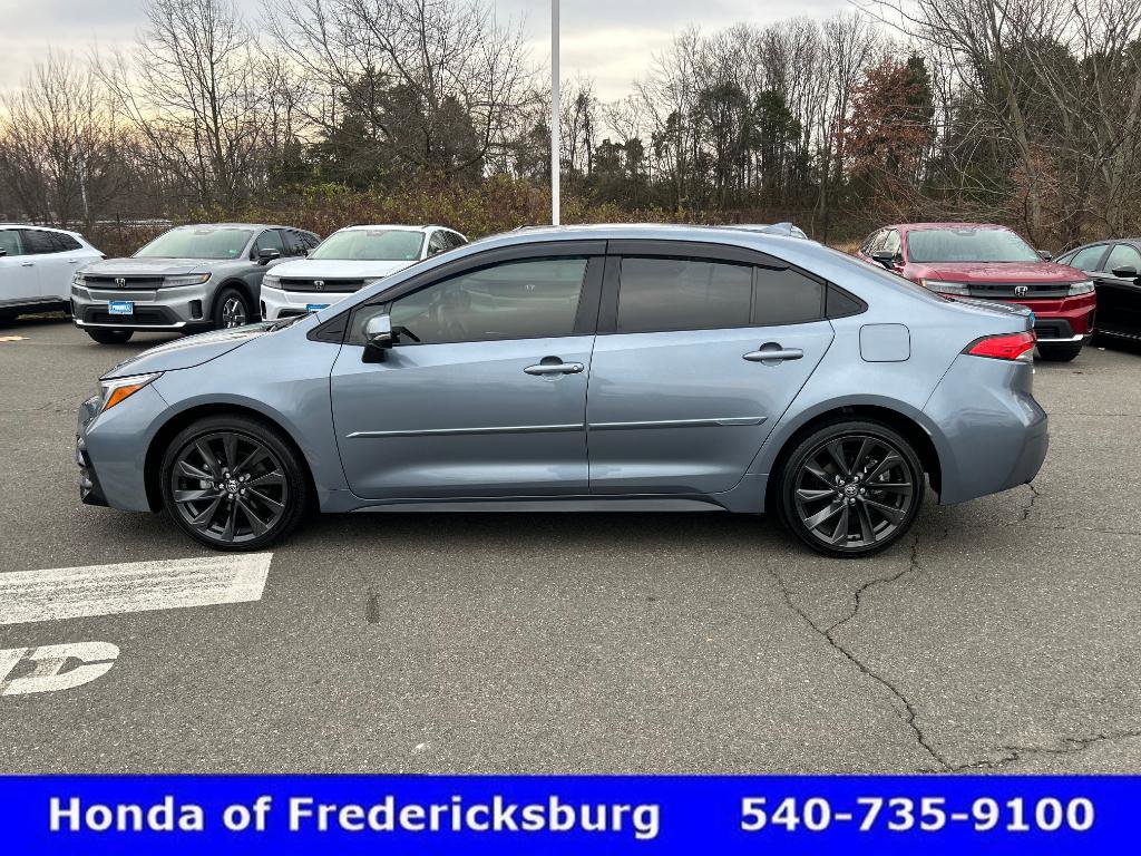 Used 2024 Toyota Corolla SE image 3