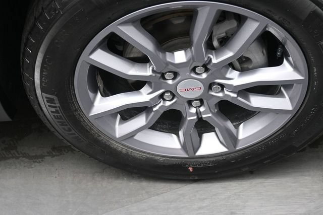 Used 2024 GMC Terrain SLT w/ Infotainment Package II AWD/4WD image 31