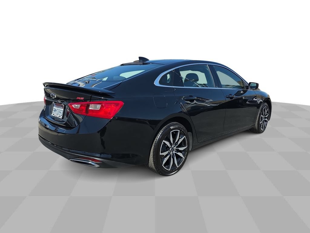 Used 2025 Chevrolet Malibu RS FWD image 8