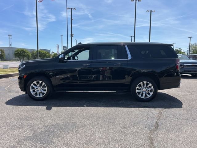 Used 2024 Chevrolet Suburban Premier image 6