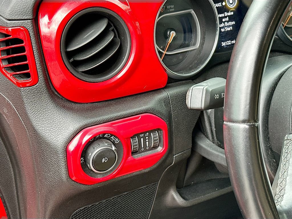 Used 2020 Jeep Wrangler Sport image 14