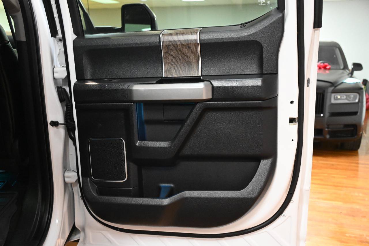 Used 2017 Ford F250 Lariat w/ Lariat Ultimate Package AWD/4WD image 43