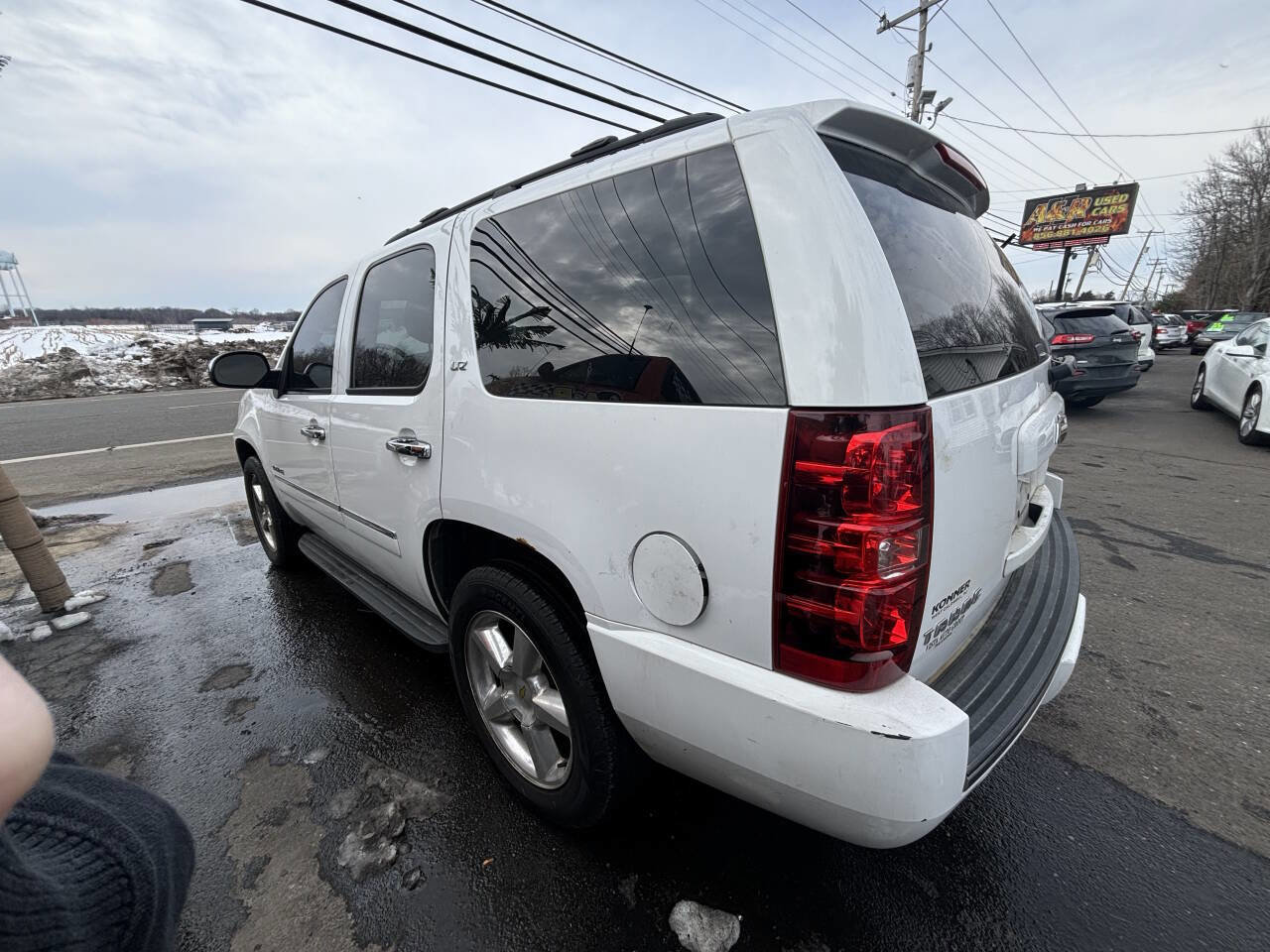 Used 2010 Chevrolet Tahoe LTZ image 7