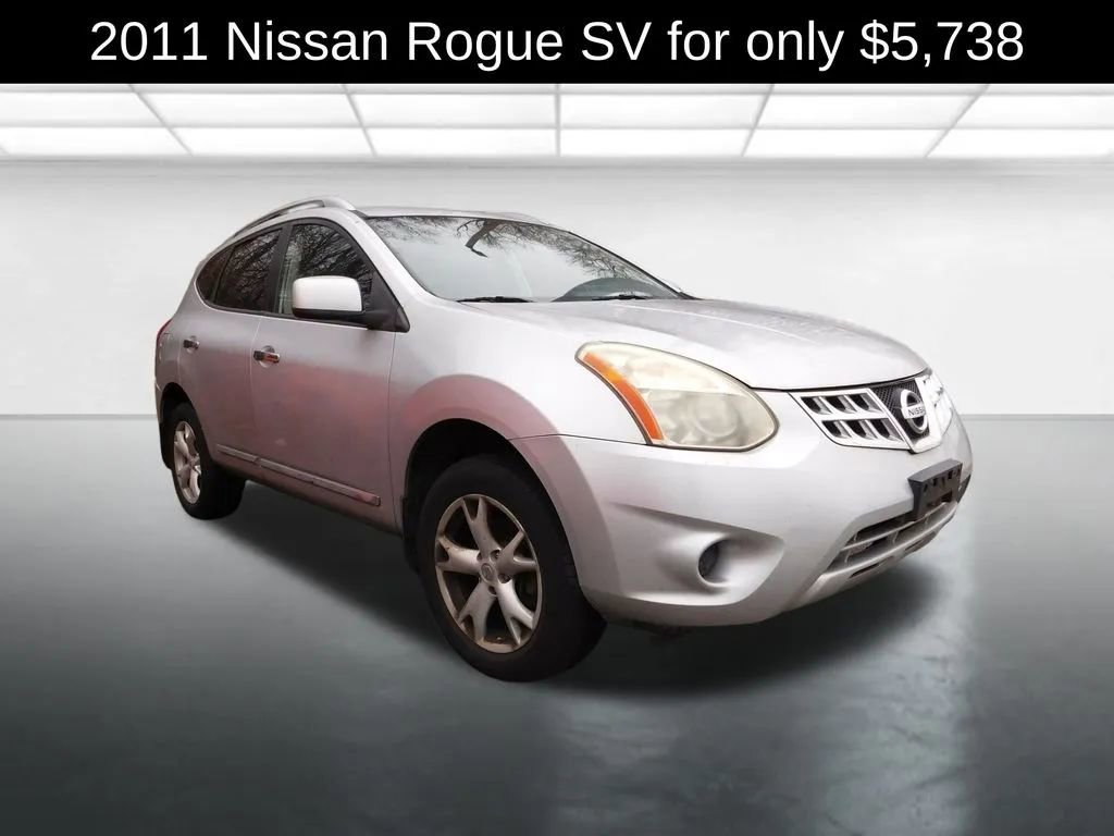 Used 2011 Nissan Rogue SV image 1