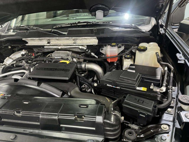 Used 2020 Chevrolet Silverado 2500 High Country w/ Technology Package AWD/4WD image 47