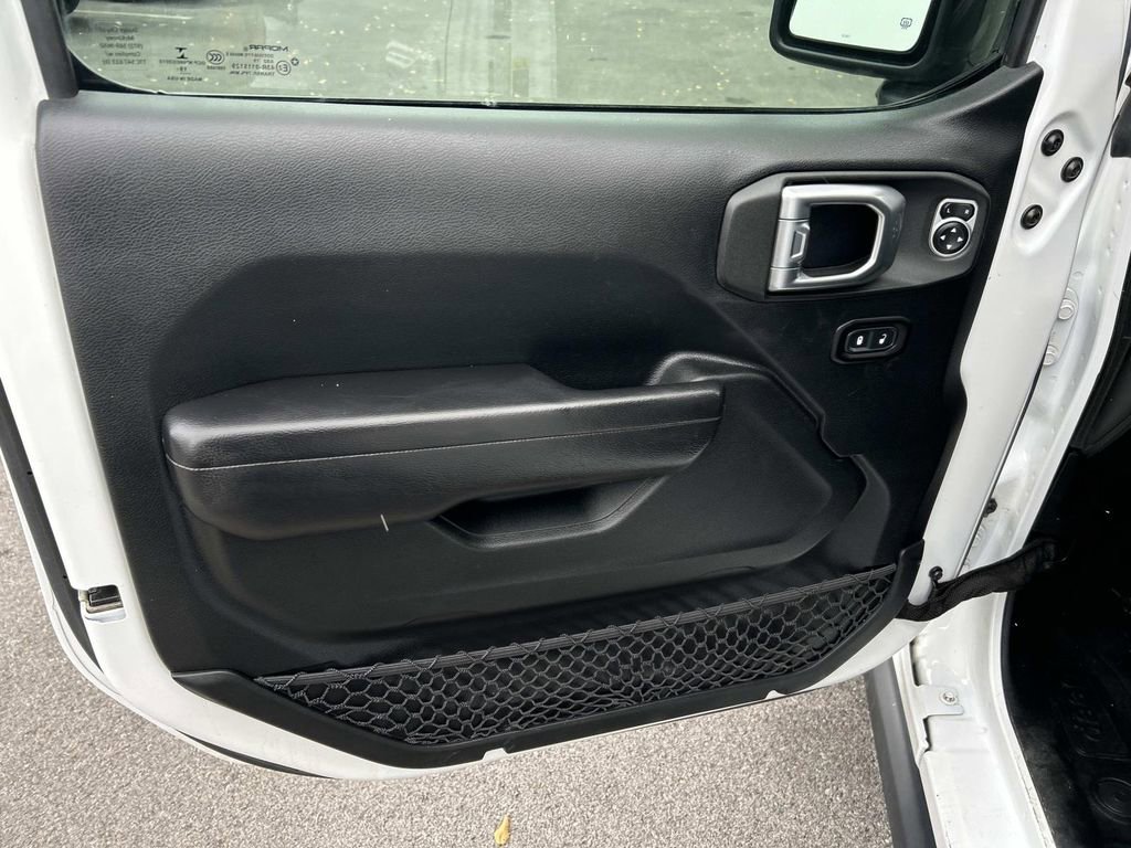 Used 2020 Jeep Wrangler Unlimited Sport image 22