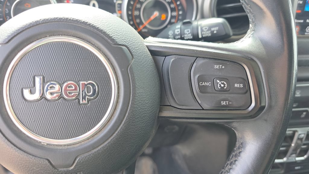 Used 2018 Jeep Wrangler Unlimited Sport S AWD/4WD image 15