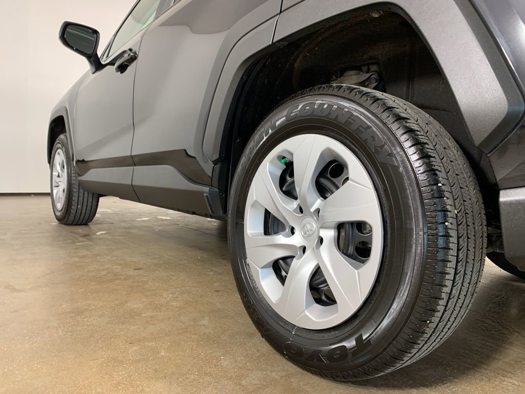 Used 2024 Toyota RAV4 LE image 15