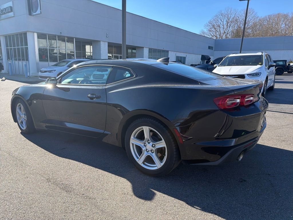 Used 2021 Chevrolet Camaro LT image 6