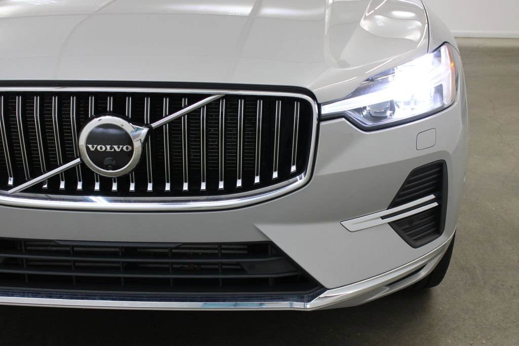 Used 2022 Volvo XC60 T8 Inscription Expression w/ Advanced Package AWD/4WD image 8