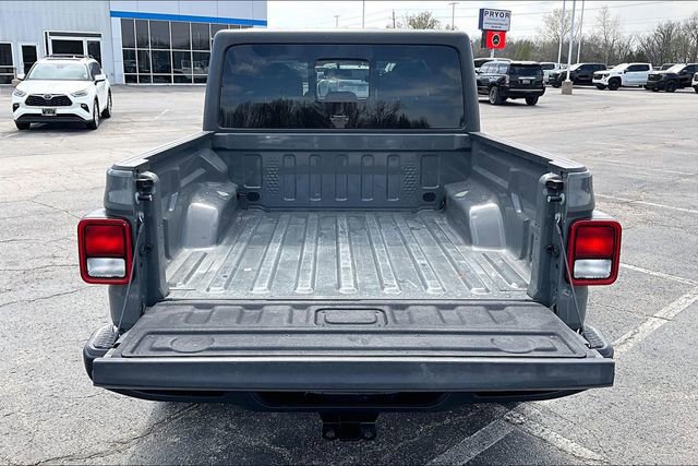 Used 2020 Jeep Gladiator Sport w/ Quick Order Package 24S AWD/4WD image 7