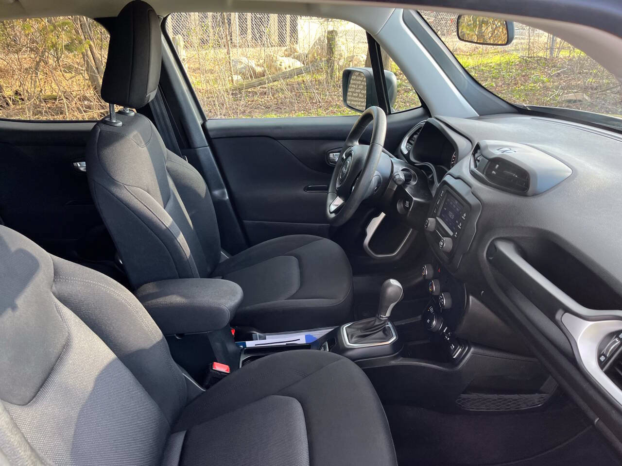 Used 2019 Jeep Renegade Sport w/ Sport Appearance Group AWD/4WD image 30
