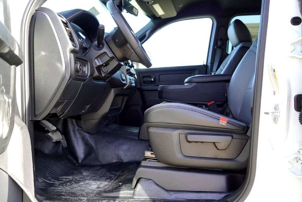 New 2026 RAM 3500 Tradesman AWD/4WD image 20