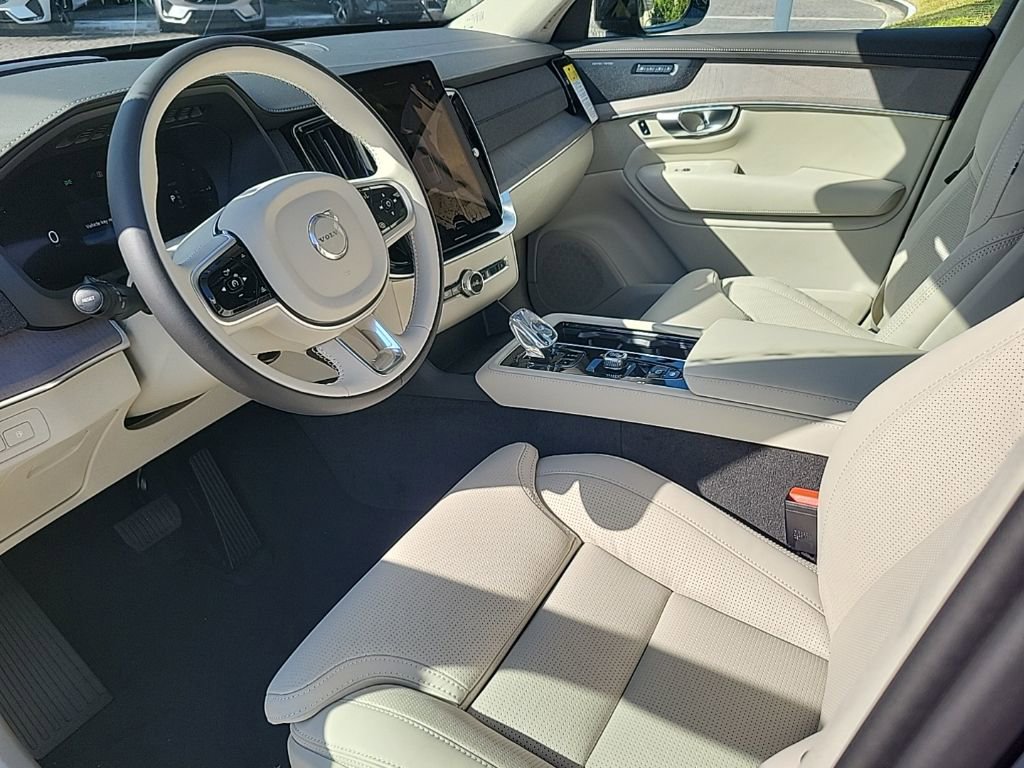 New 2026 Volvo XC90 T8 Ultra w/ Lounge Package AWD/4WD image 7