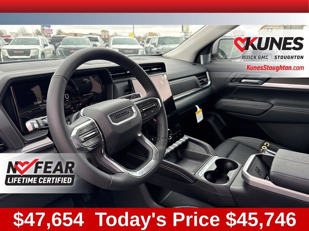 New 2026 GMC Terrain Denali w/ LPO, Black Badging Package AWD/4WD image 27