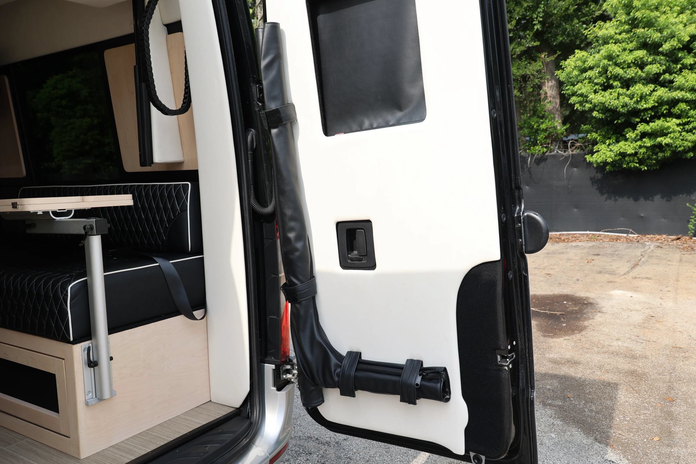Used 2021 Mercedes-Benz Sprinter 3500 image 46