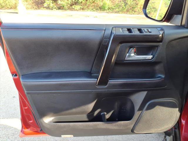 Used 2024 Toyota 4Runner TRD Off-Road Premium w/ Moonroof Package AWD/4WD image 15