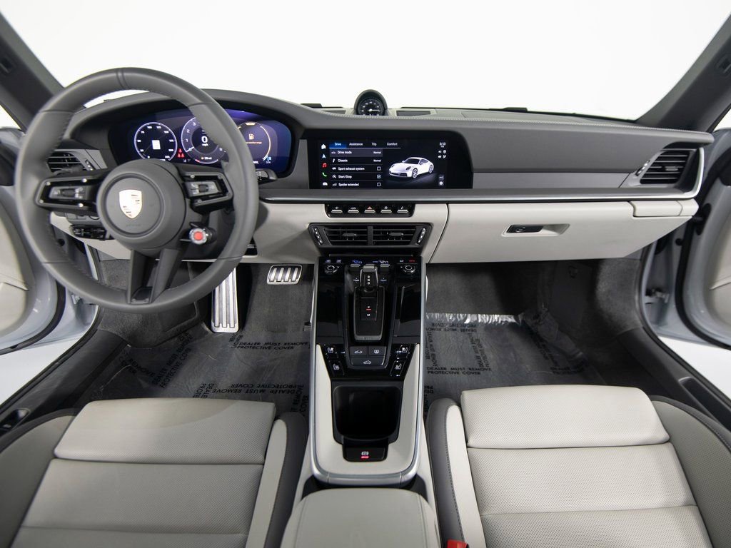 Certified 2025 Porsche 911 Carrera S image 32