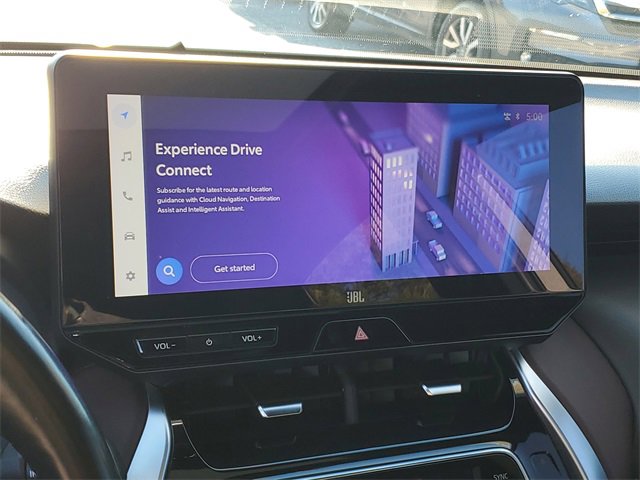 Used 2024 Toyota Venza Limited image 19