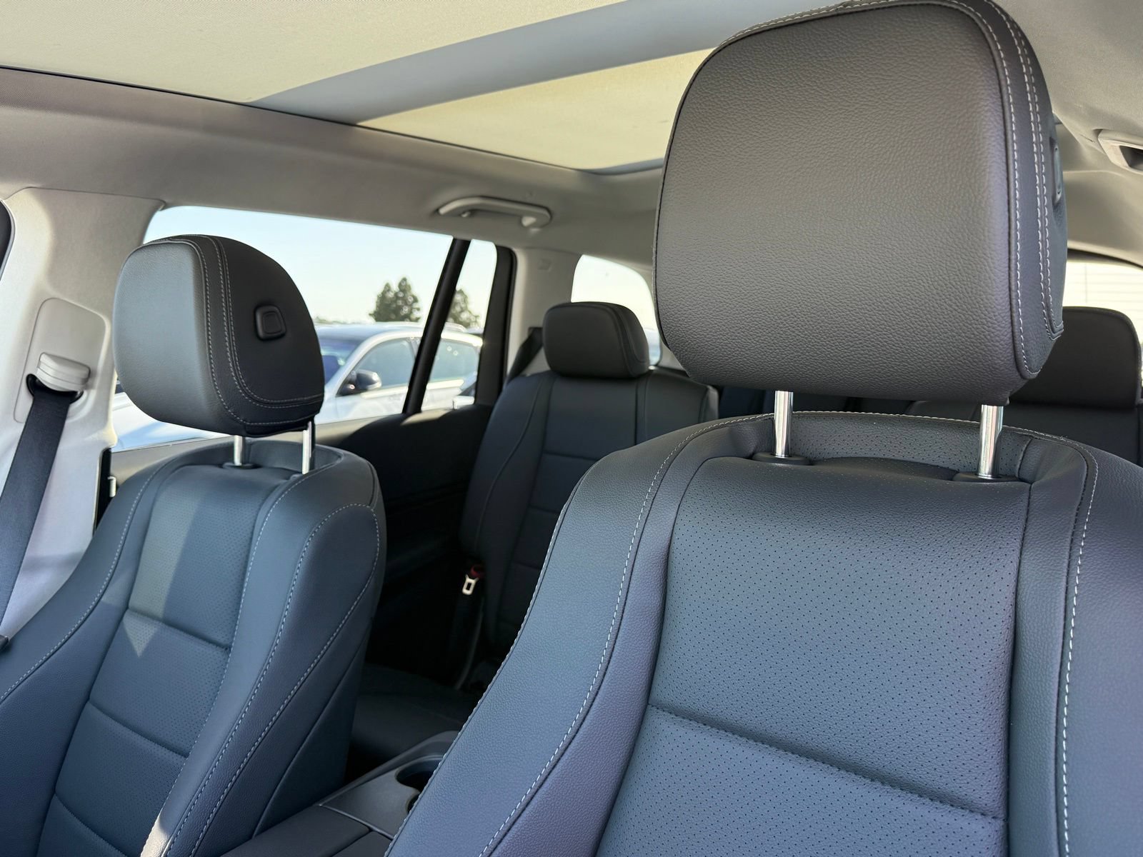 New 2026 Mercedes-Benz GLS 450 4MATIC image 19