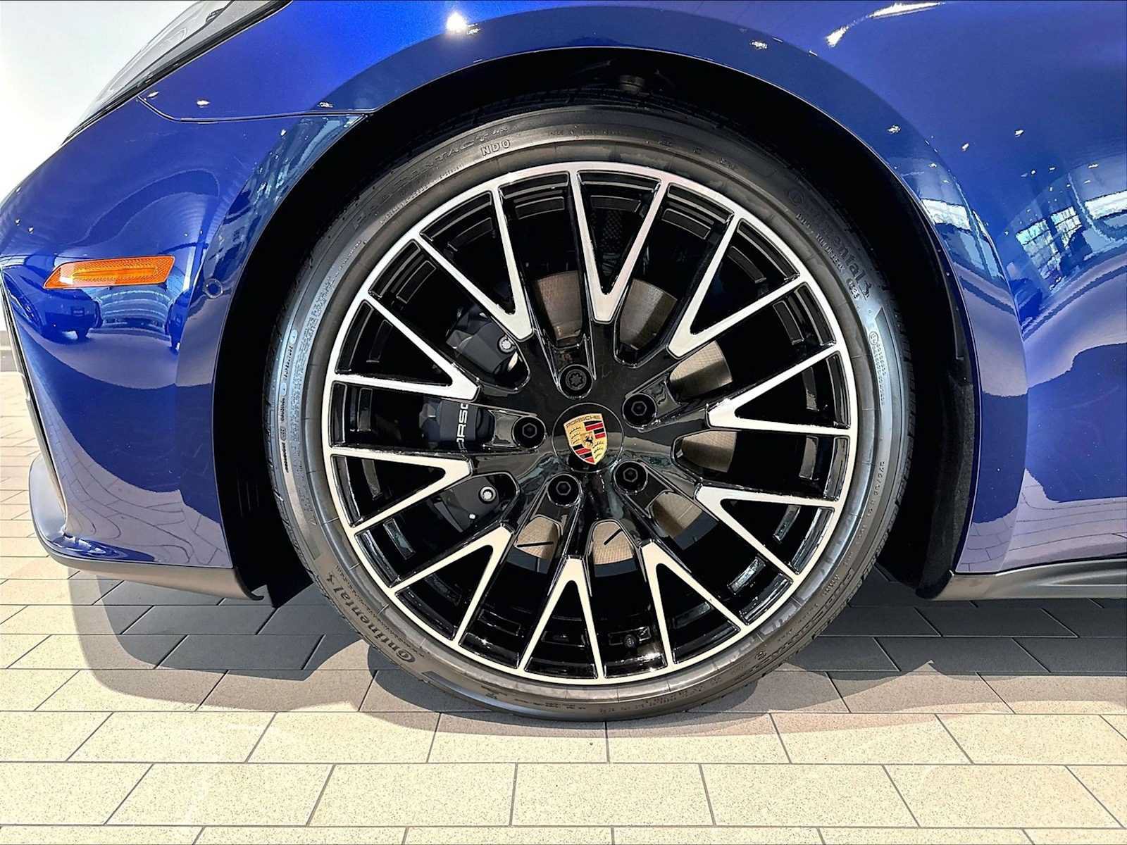 New 2026 Porsche Panamera 4 AWD/4WD image 11