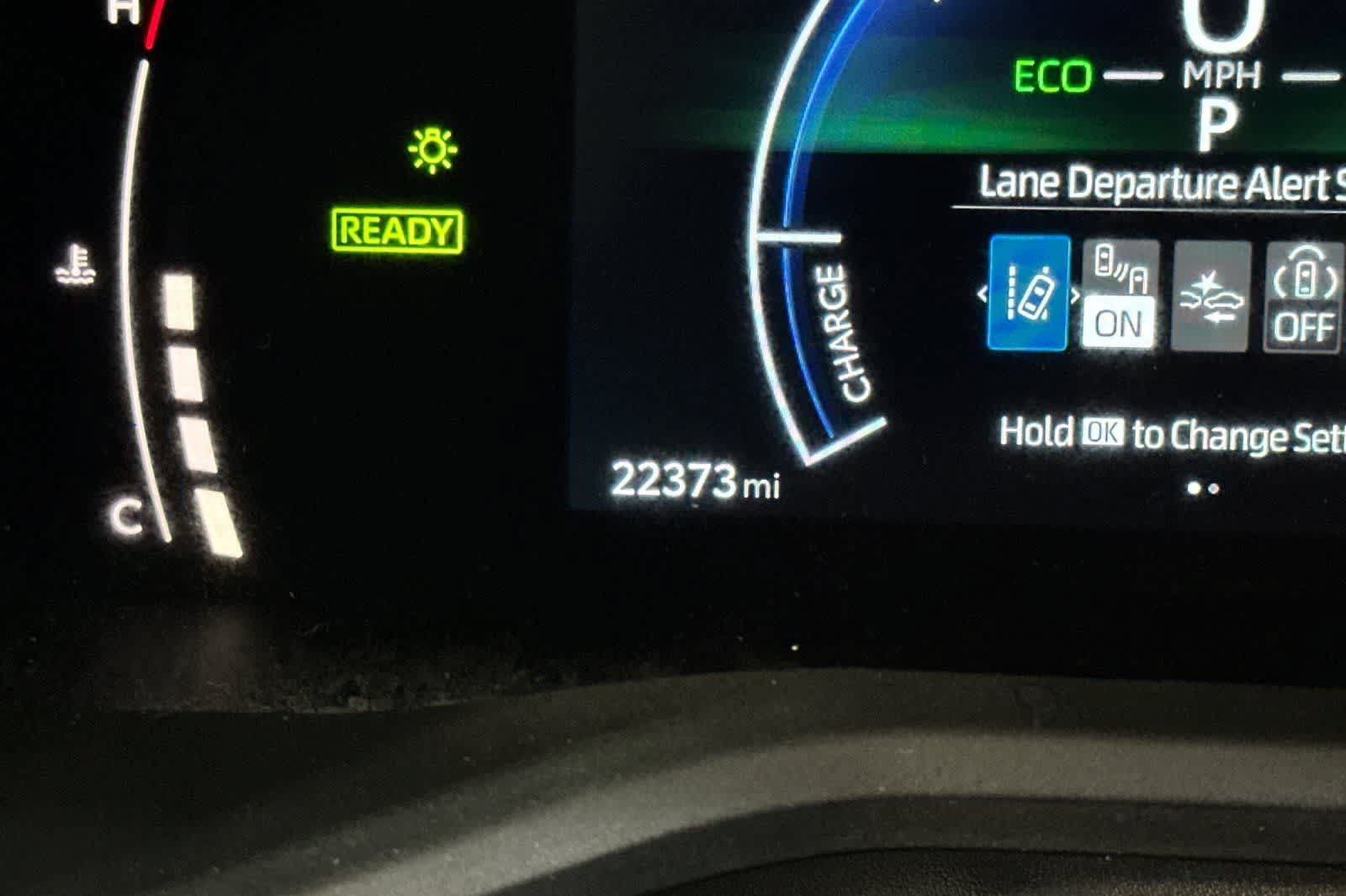 Used 2025 Toyota Camry LE FWD image 24