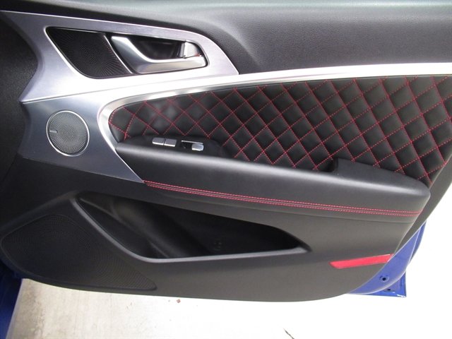Used 2020 Genesis G70 3.3T w/ Sport Package AWD/4WD image 8