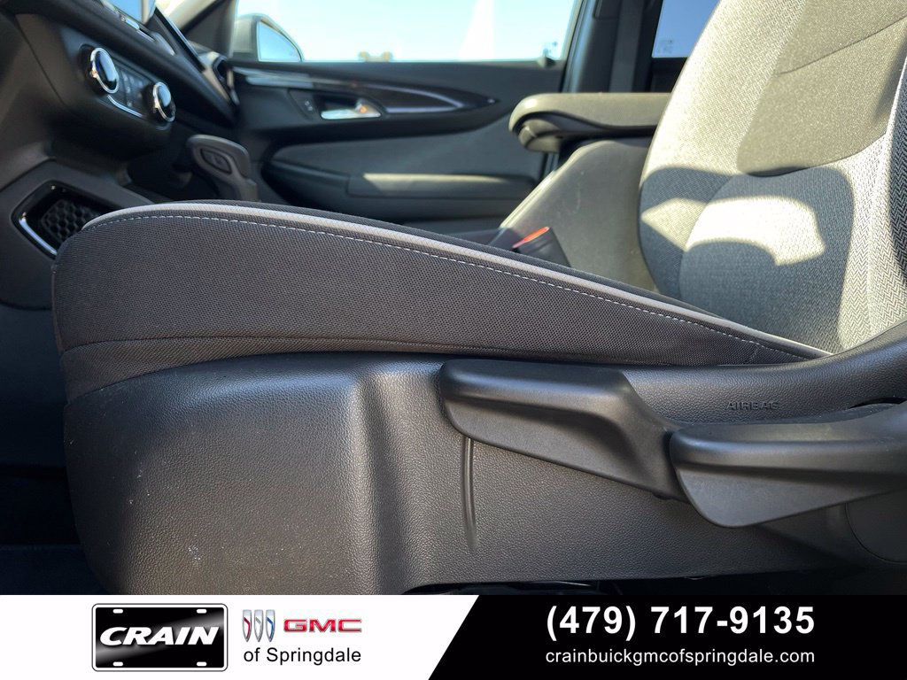 Used 2026 Chevrolet TrailBlazer LS w/ LS Convenience Package FWD image 11